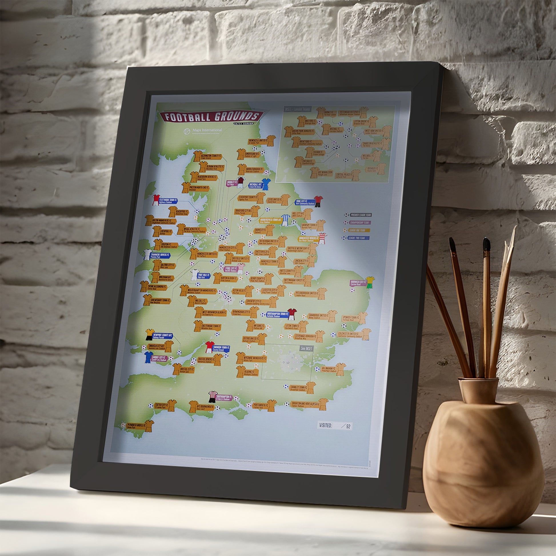 UK01618_3_BWBLA - Scratch Off 92 Football Grounds 2026-27 Season Print