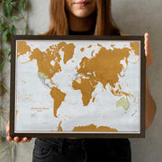 WM01174_S_BWBLA - Scratch The World® Travel Map