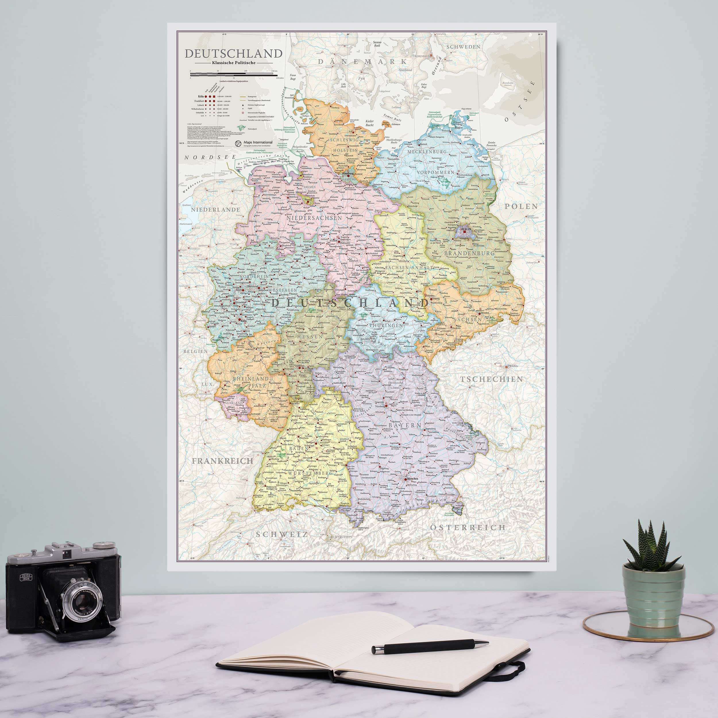 CM01743_S_PNBRD - Germany Classic Wall Map