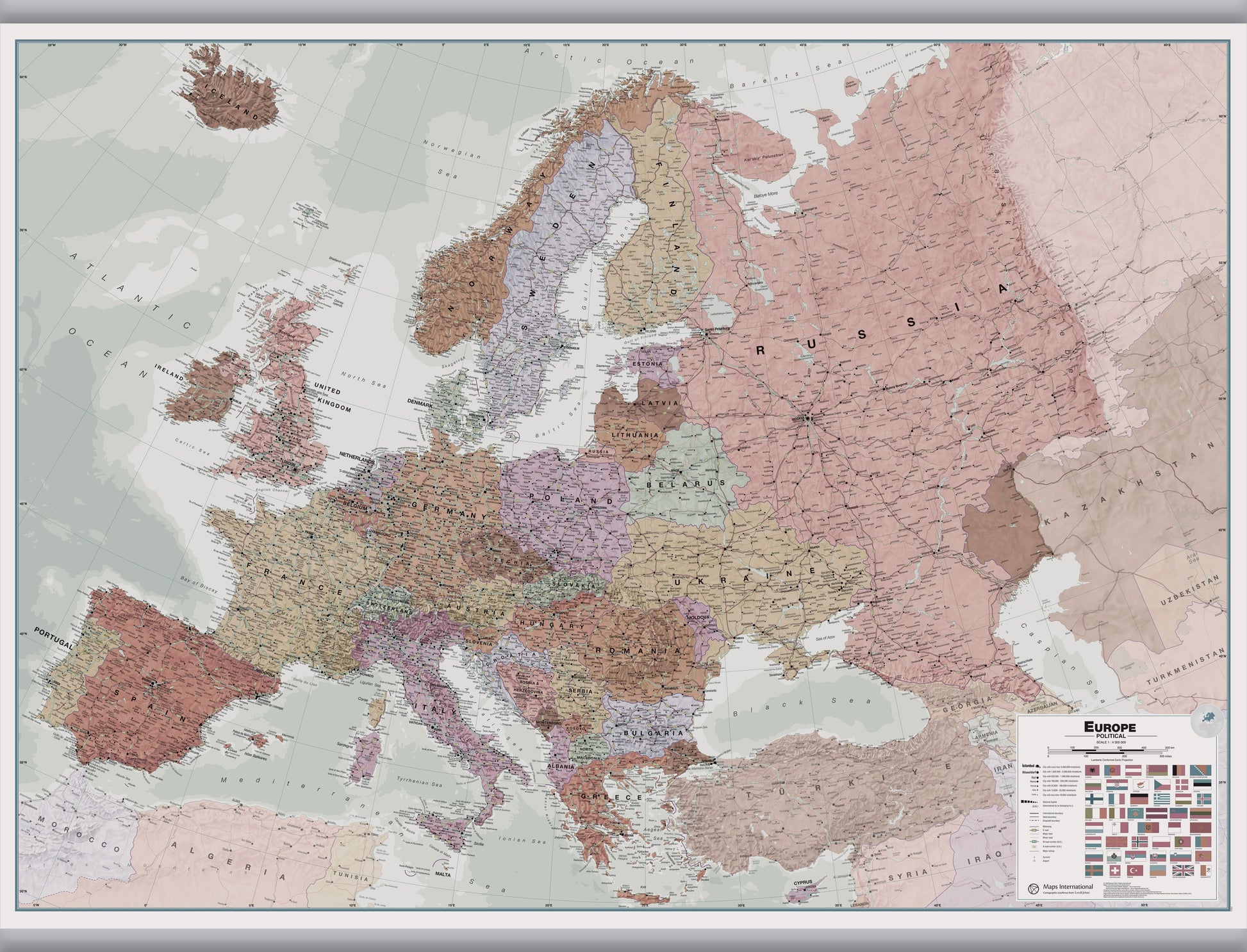CT00695_L_LAMHB - Executive Europe Wall Map Political