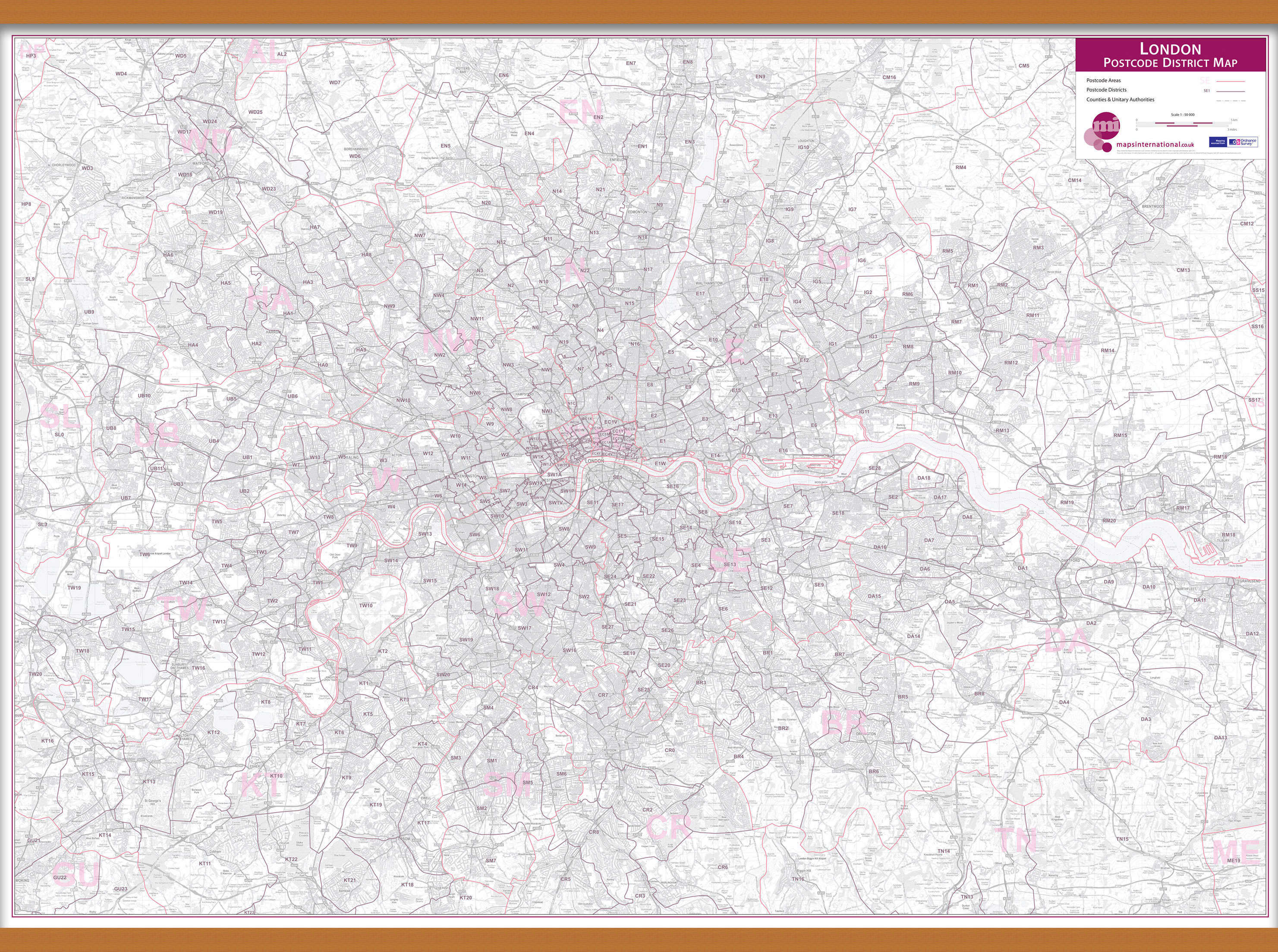 UK00252_L_LWDHB - London Postcode District Wall Map (within M25)