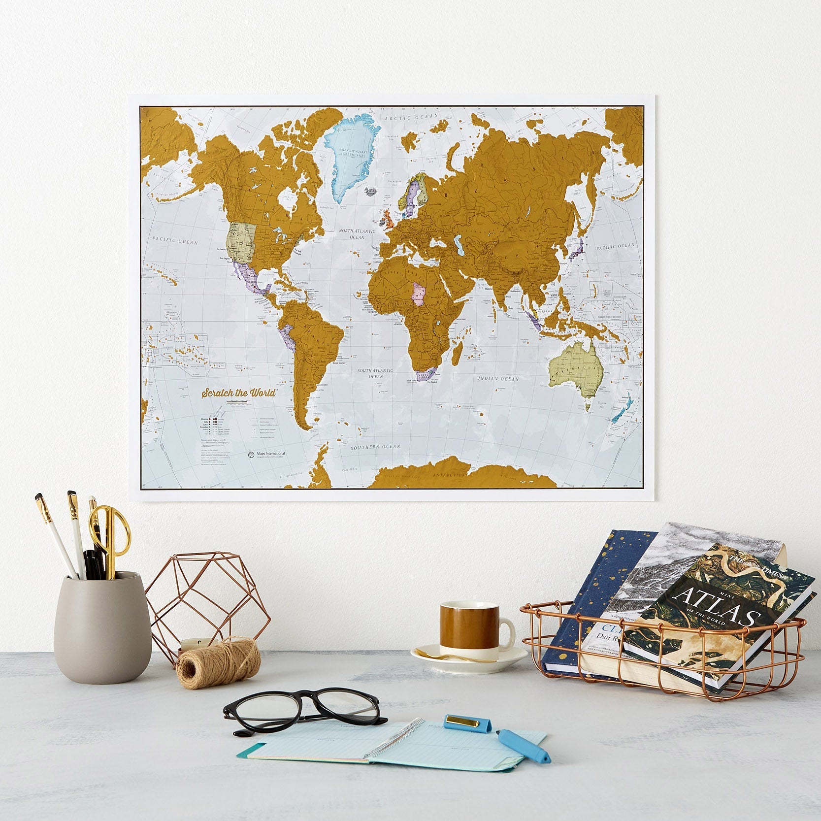 WM01174_S_SILKP Scratch World® Travel Map
