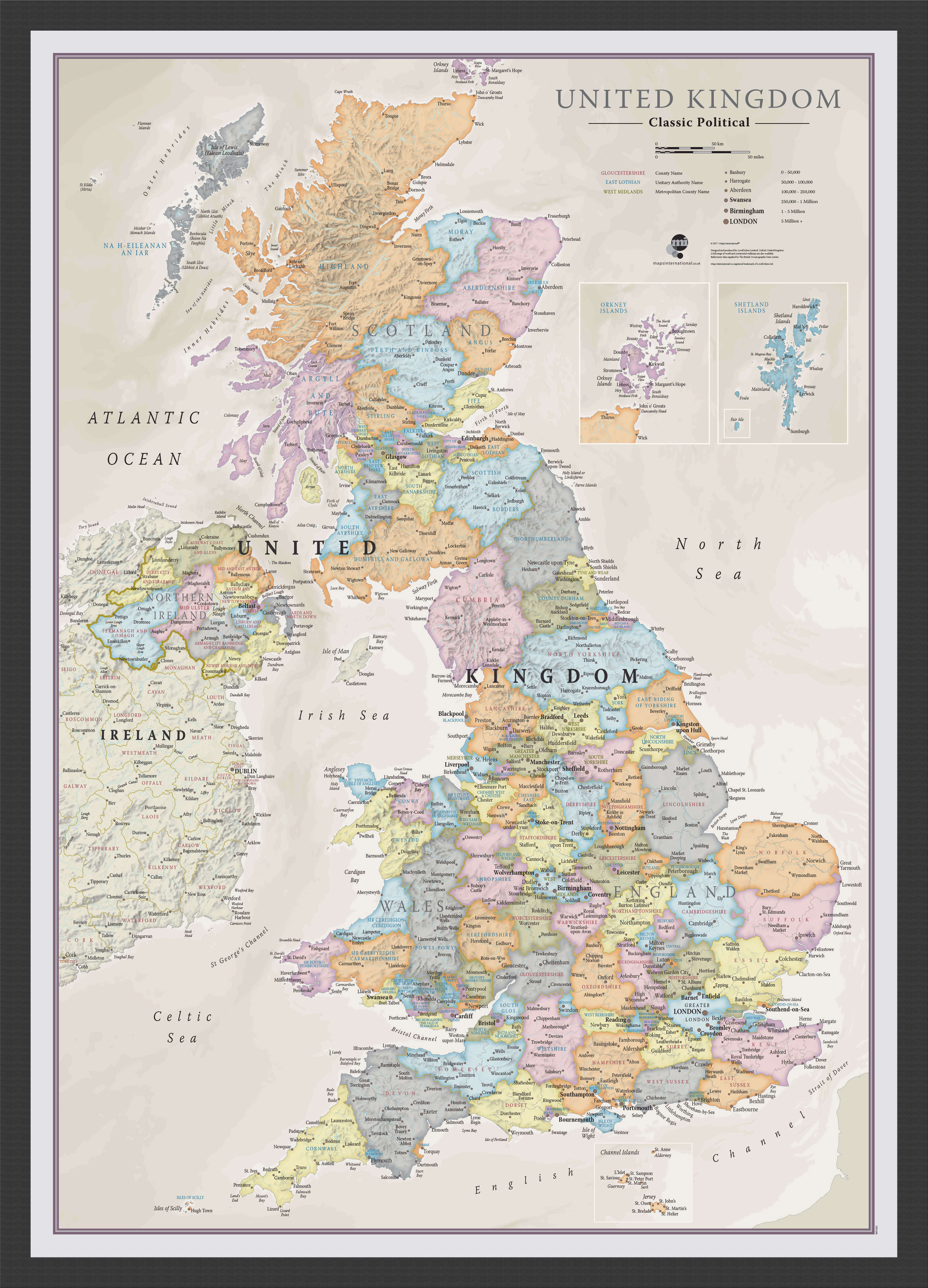 UK01636_M_BWBLA - UK Classic Wall Map
