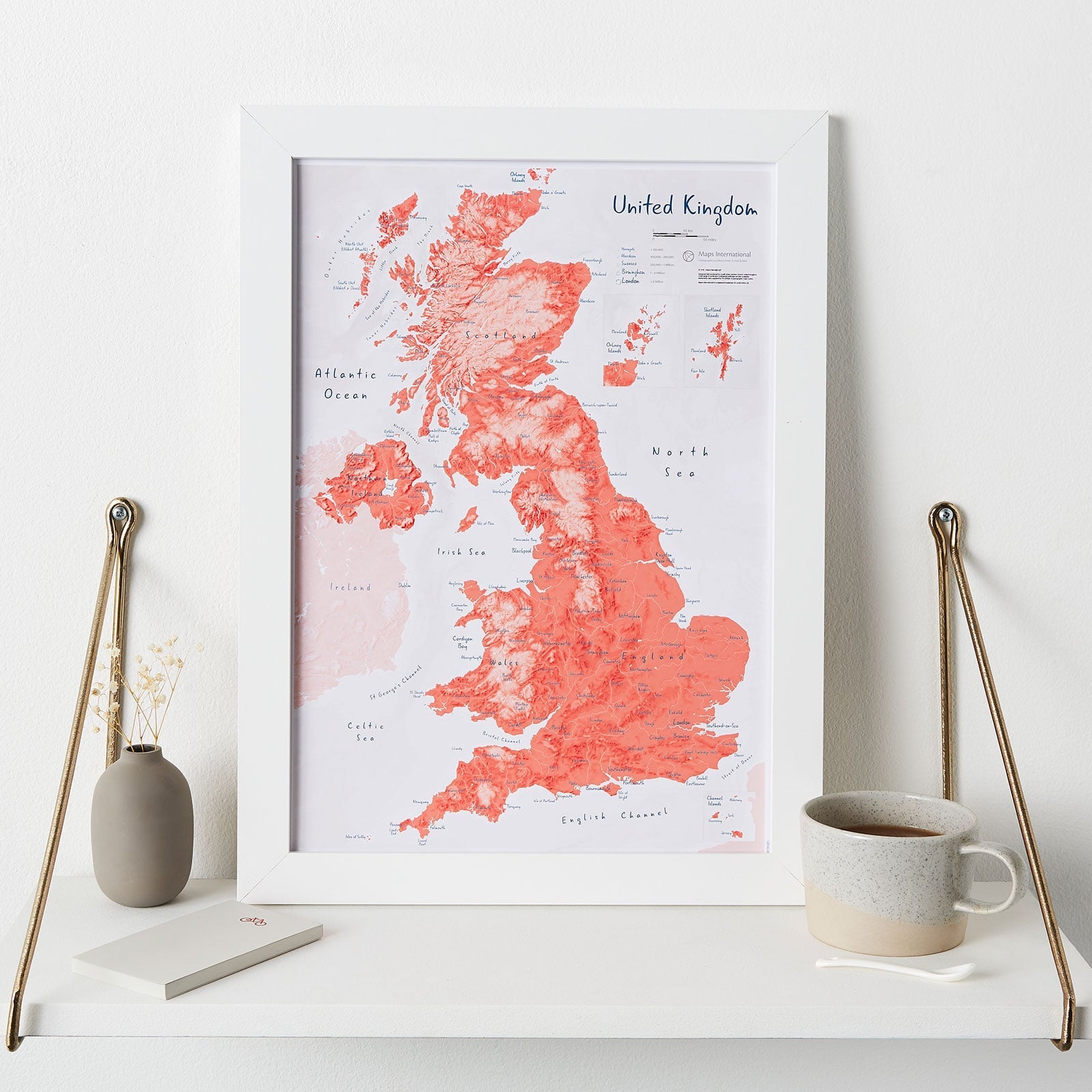 UK01678_3_WDWHI - UK as Art Map - Gravlax