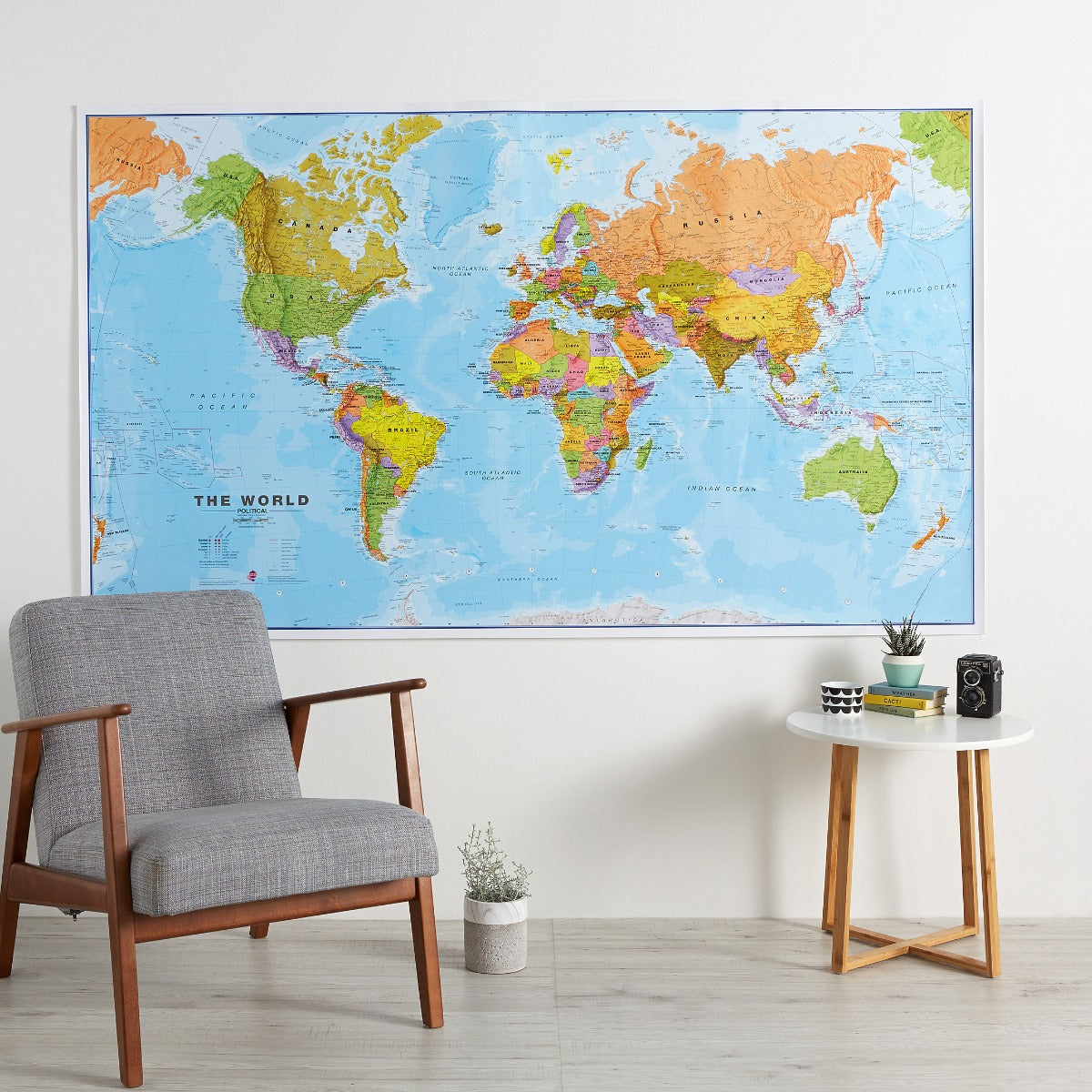 WM00001_H_SILKP - World Political Map