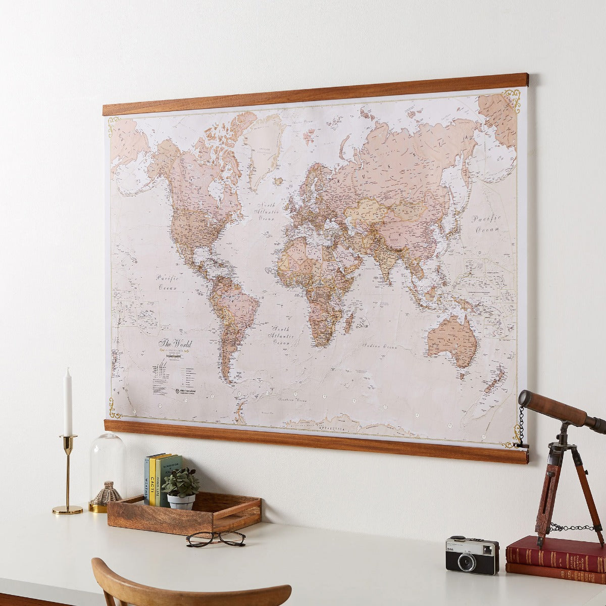 /w/m/wm00174_l_canrwdhb-antique-world-map-angle-main1.jpg