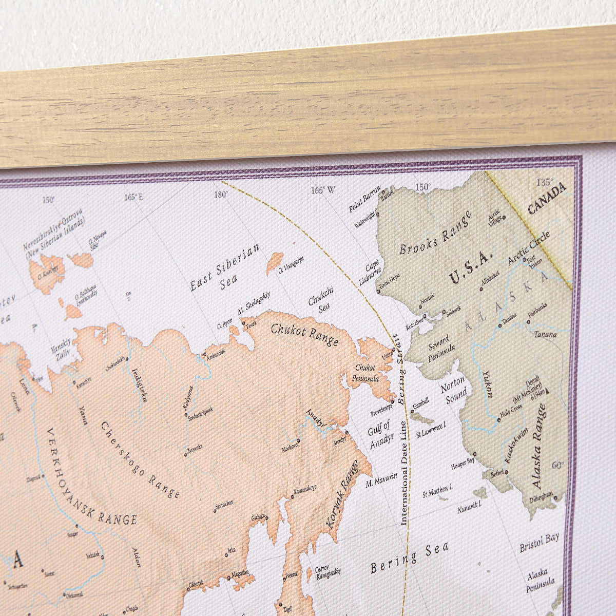 /w/m/wm01192_m_canvwdhb-classic-world-map-rolled-canvas-wooden-hanging-bars-detail2.jpg