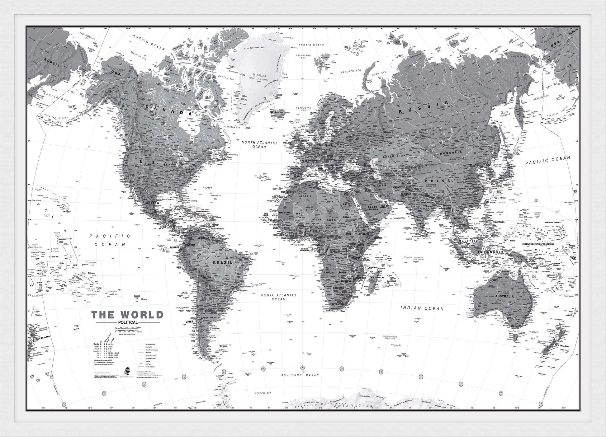 WM01642_M_BWWHI - World Wall Map Political Black & White