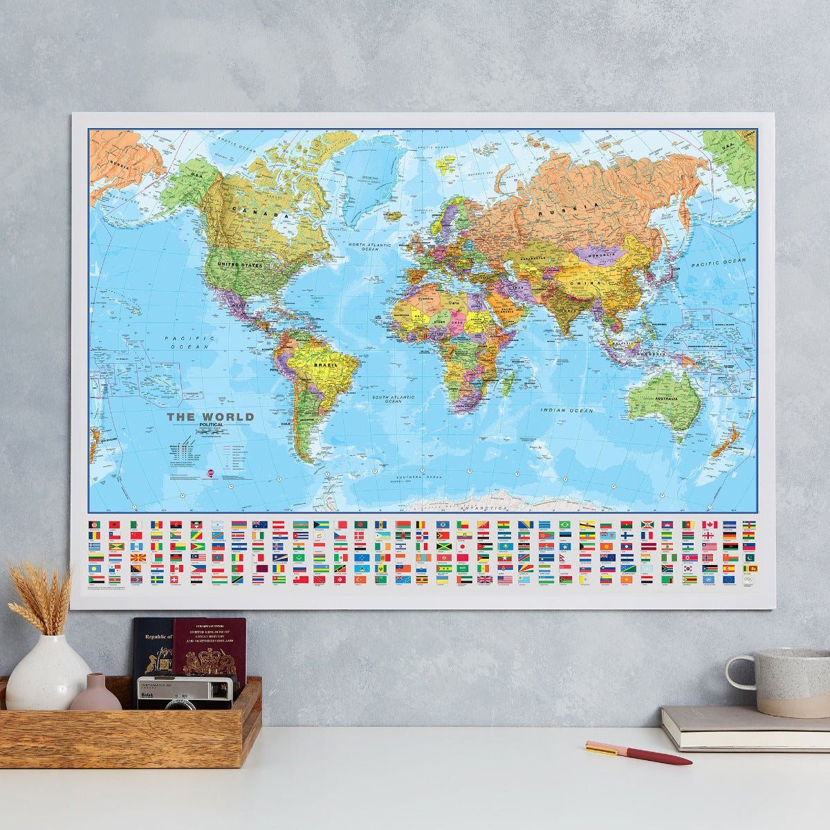 WM00002_M_LAMIN Political World Map country flags
